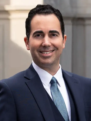 Brian Beecher, Esq. – Voz Legal